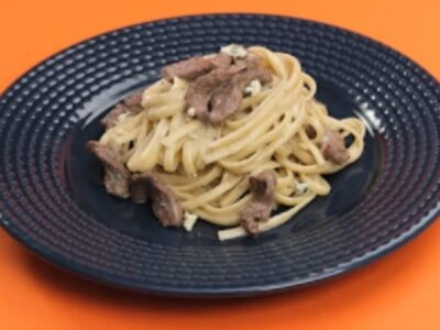 Receita de Linguine com Filé Mignon ao Gorgonzola