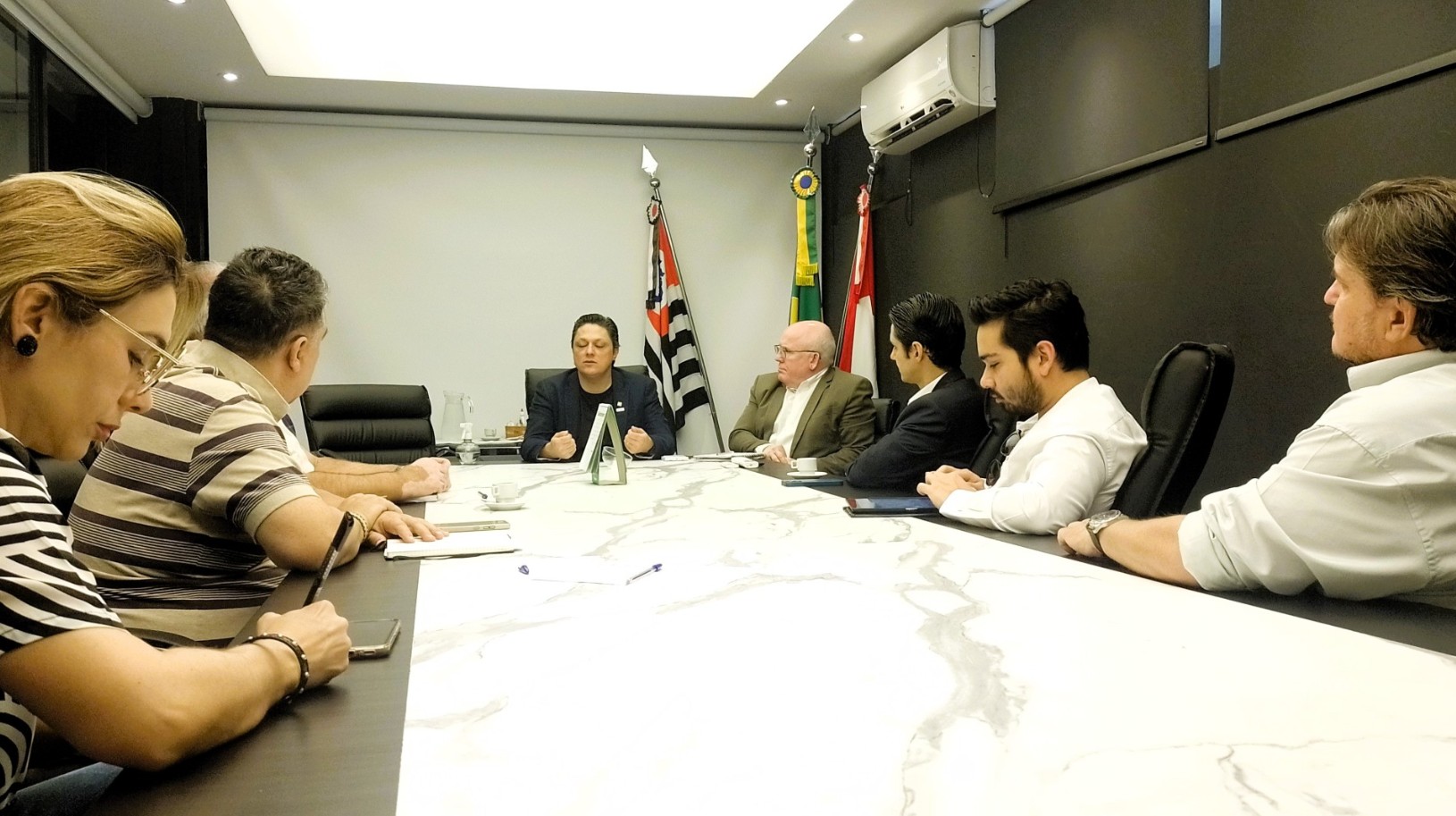 Acim entrevista os 6 candidatos de Marilia visando um melhor esclarecimento sobre as propostas à cidade