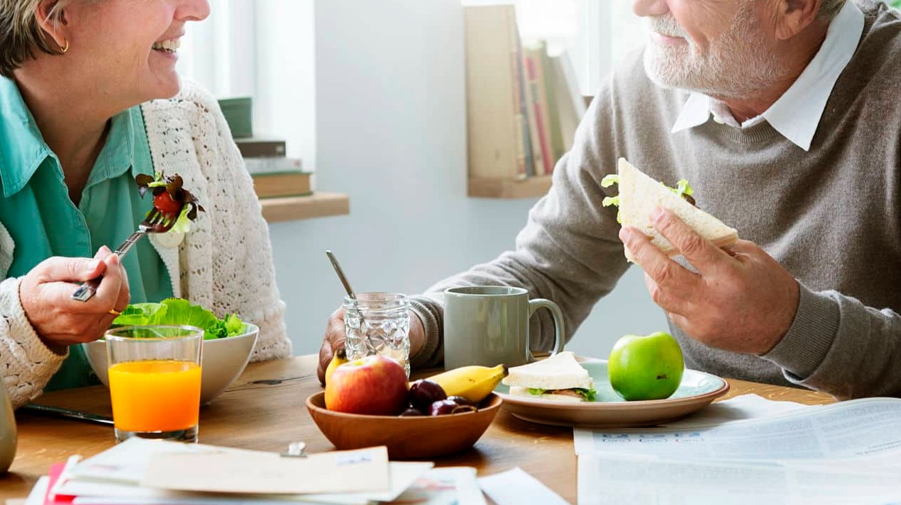 Conheça a fruta que pode reduzir suas chances de ter demência se consumida diariamente