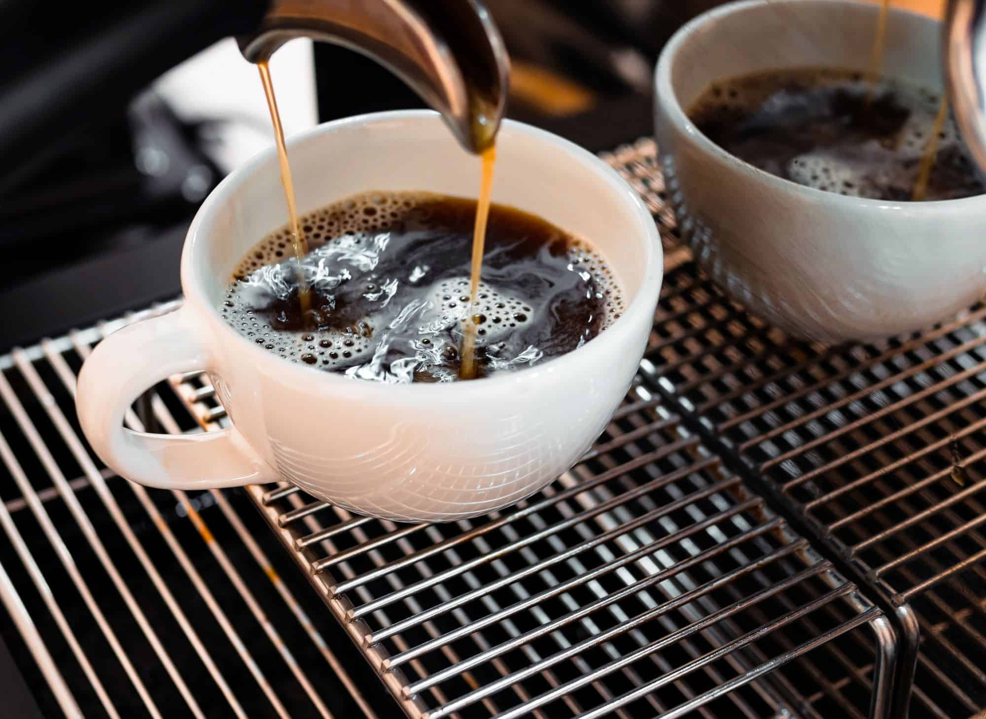 Beber café moderadamente é bom para sua saúde, diz pesquisa conduzida por Chaofu Ke, da Universidade Soochow