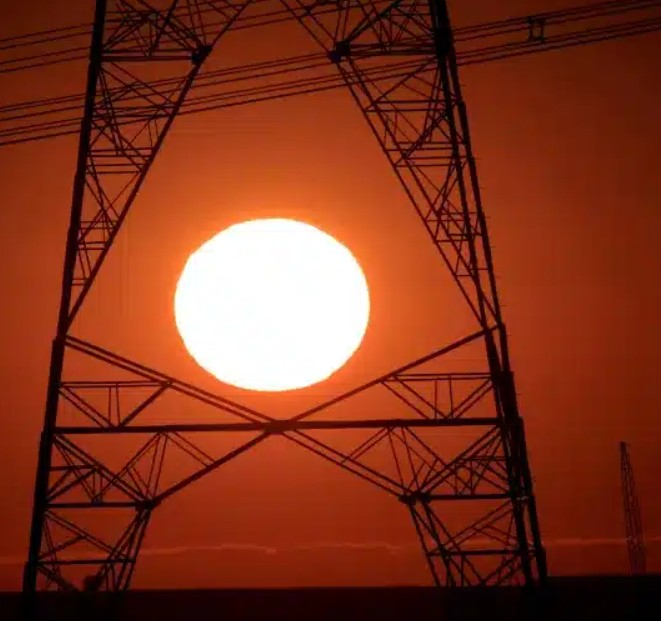 Volta do horário de verão já tem mês escolhido