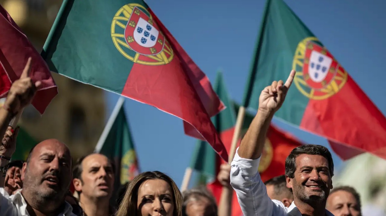 Portugueses fazem protesto contra imigrantes