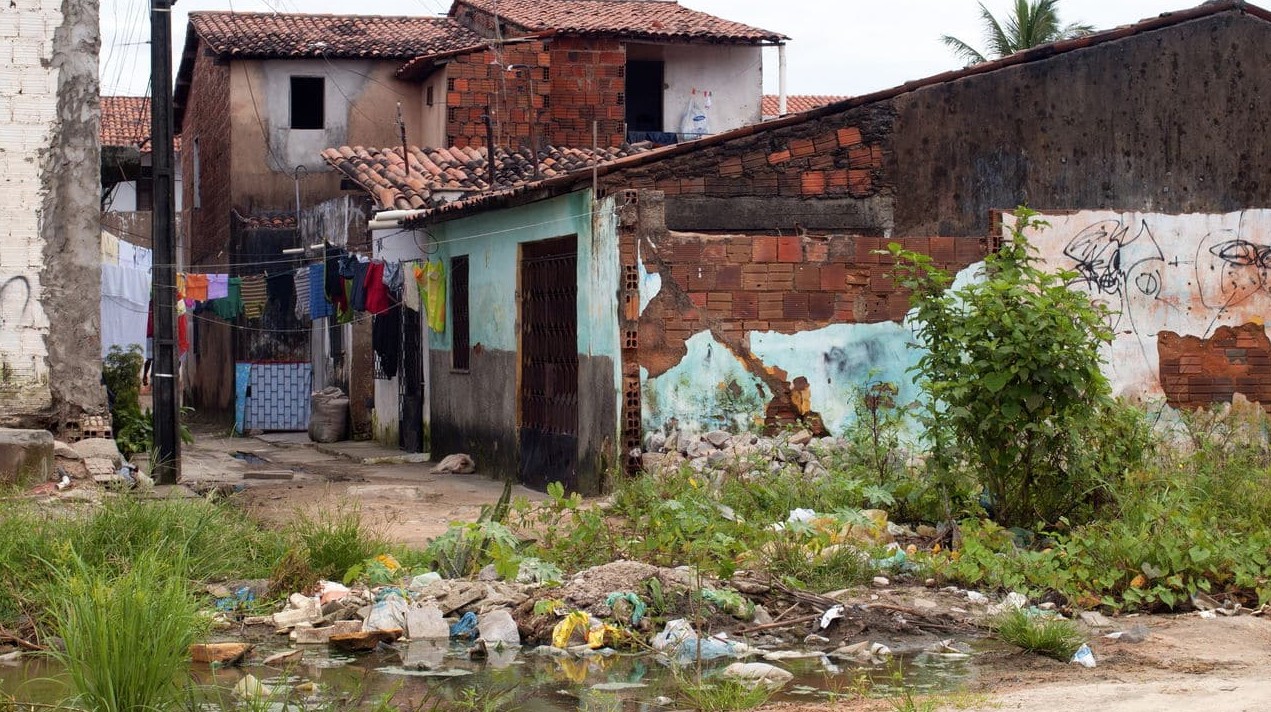 Saiba quais estados lideram a lista dos mais pobres do Brasil em 2024. Veja números