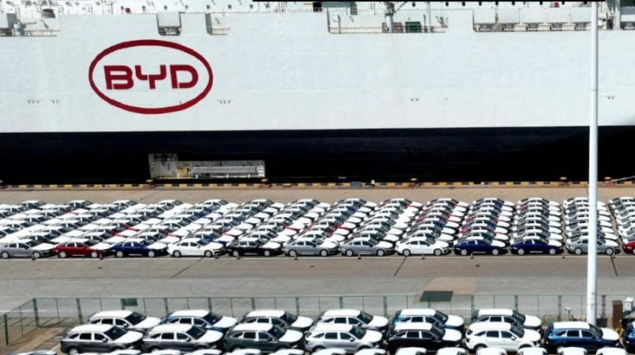 BYD recolhe 97 mil veículos elétricos por defeito de fabricação