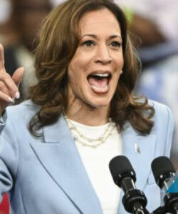 Jovens que exaltaram Jesus em ato com Kamala foram agredidos