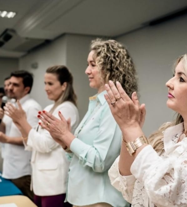 Maior número de mulheres no governo: Vinicius Camarinha anuncia secretárias para o comando das principais pastas