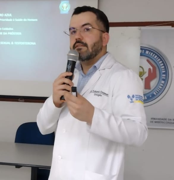 Urologista da Santa Casa de Marília ressalta diagnóstico e tratamento do câncer de próstata. Com hstórico familiar prevenção começa aos 50. Veja mais