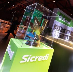 Sicredi e Federação renovam parceria e cooperativa continua sponsor do paulista