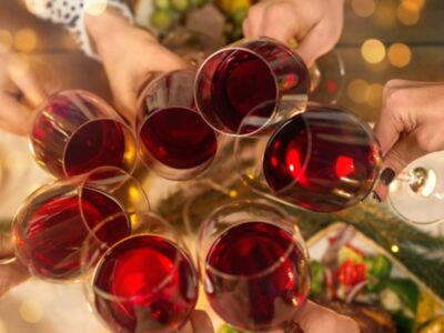 Veja Guia do Sommelière para acertar na harmonização de vinhos  e espumantes com os tradicionais pratos da ceia de Natal