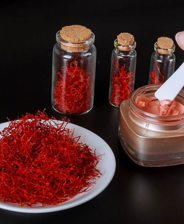 Faça seu próprio sabonete de açafrão: hidratante e anti-inflamatório