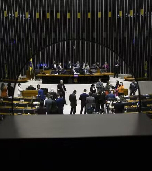 Como o Congresso se posicionou entre a internação de Lula e a operação sobre desvio de emendas