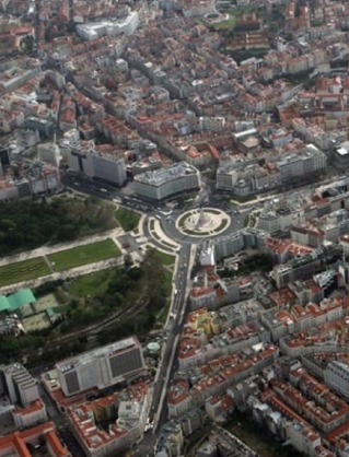 Lisboa, capital de Portugal, aprova referendo que limita aluguéis para turistas