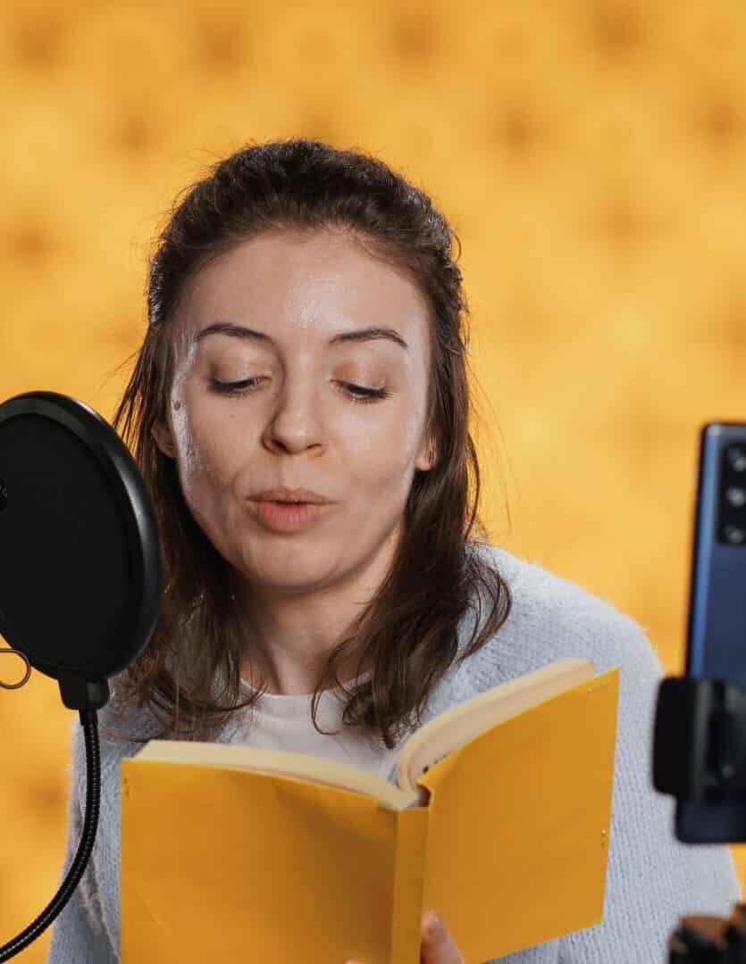 5 melhores canais do YouTube sobre resenha de livros