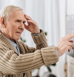 Casos de demência devem dobrar nas próximas décadas, alerta estudo de pesquisadores dos EUA. Veja como prevenir