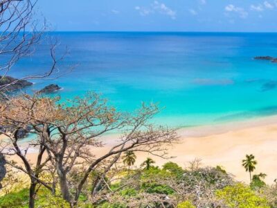 Brasil conquista a melhor praia do mundo, derrotando o Havaí e o Caribe