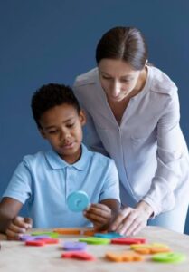 LinkedIn aponta os empregos em alta para São Paulo em 2025: educação, setor financeiro e turismo estão entre os destaques