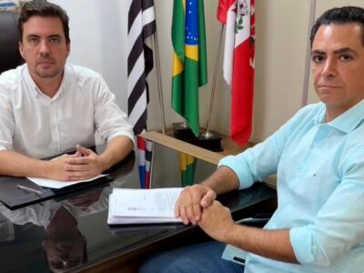 Daniel Alonso subiu para R$ 2,40 mínimo da Zona Azul na calada do ano. Vinicius revoga esse reajuste do estacionamento rotativo em Marília