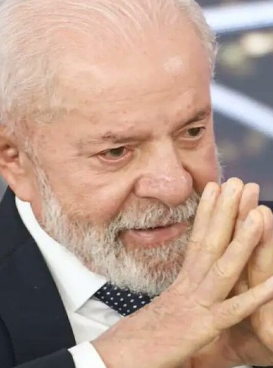 Lula não devolverá o relógio de R$ 60 mil?