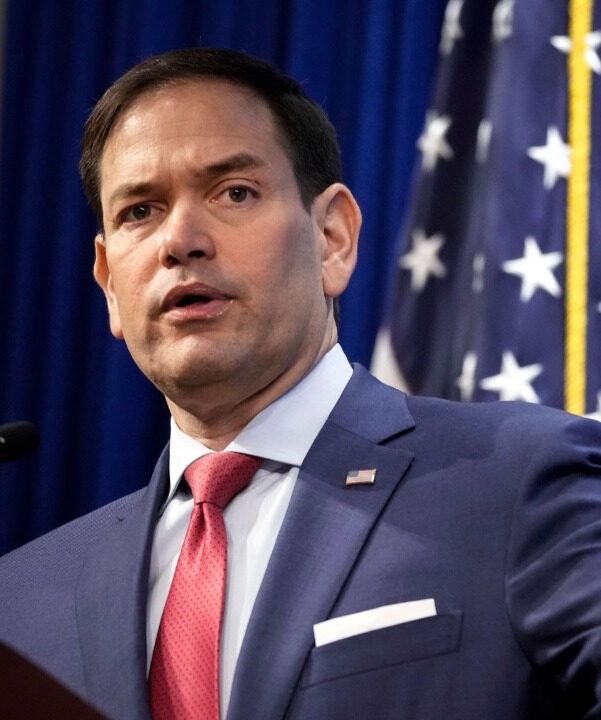 Controvérsia: Marco Rubio, que havia pedido o cancelamento do visto de Moraes, deve agora avaliar o próprio pedido como ministro de Estado americano