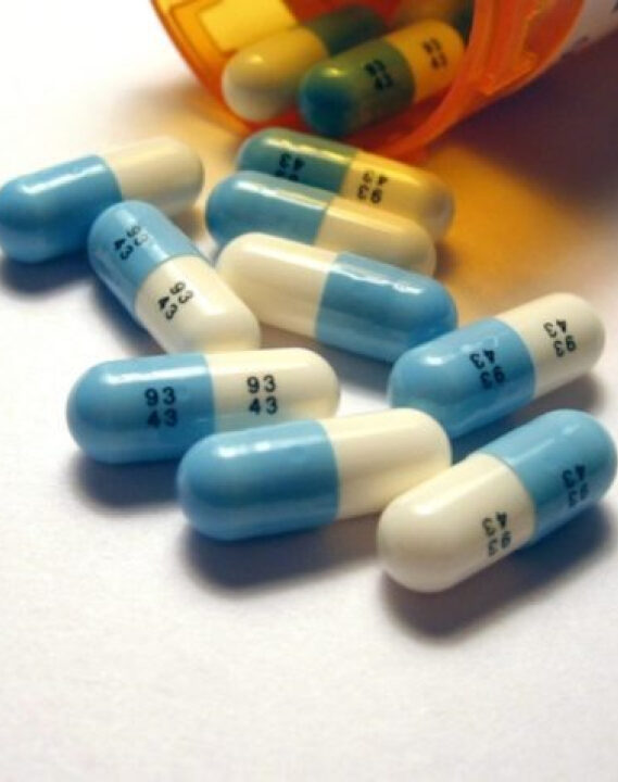 Farmácias criticam proposta de vender medicamentos em supermercados