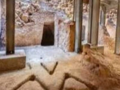 Descoberta arqueológica revela templo do Reino de Judá com quase 3 mil anos