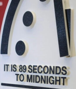 Ajuste no Relógio do Juízo Final aproxima ainda mais a chegada do fim do mundo