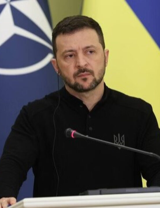 Zelensky, presidente da Ucrânia, diz que Lula é irrelevante e não é um player para Trump; VEJA VÍDEO