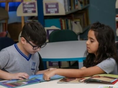 Em apenas 1 ano, SP aumenta em 57% número de estudantes do 2º ano que sabem ler de forma adequada