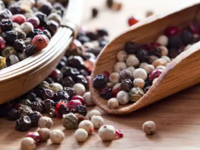 Alimentos proibidos? Evite esses 10 vilões se você tem hemorroidas!