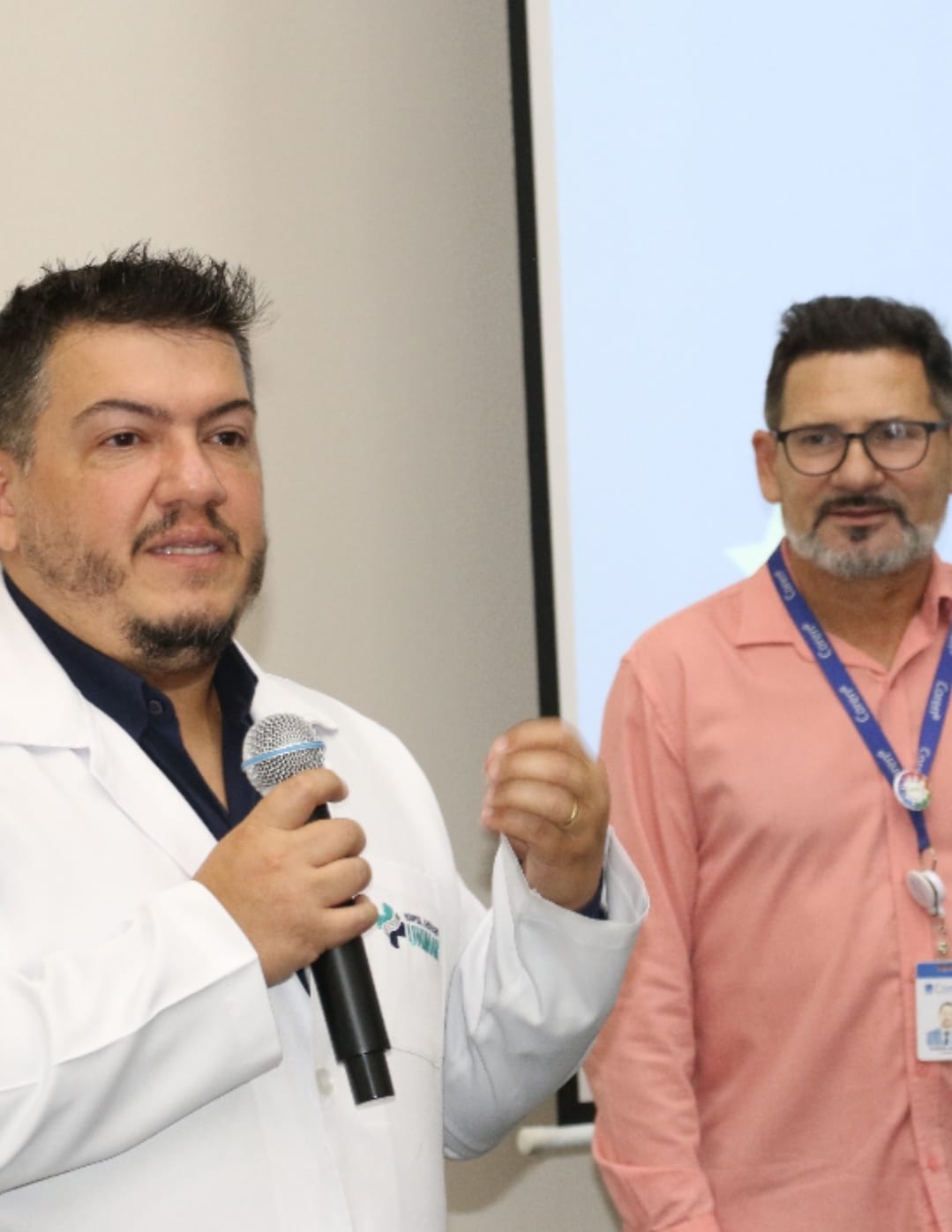 Nova Comissão de Éticade Enfermagem toma posse no HBU parafortalecer boas práticas sempre visando o bem-estar dos pacientes