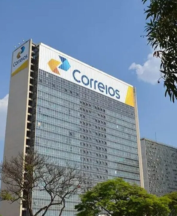 Em grave crise, Correios deixam de entregar correspondências