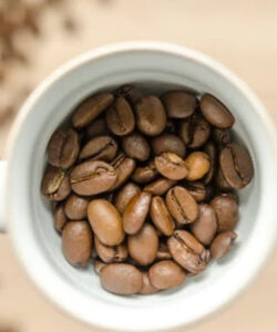 A expectativa é que o preço do café suba até 25% nos próximos meses