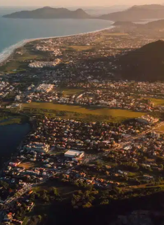 As cidades brasileiras onde a qualidade de vida é incomparável