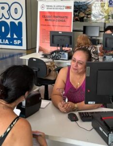 Atendimento conjunto entre Procon e Cejusc é prorrogado até sexta, 14 de março. Unidade itinerante registra 106 consultas em duas semanas