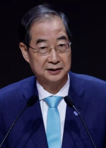 A Coreia do Sul revogou o impeachment do premiê e o restaurou no cargo de presidente interino