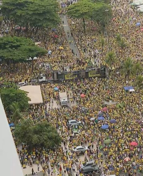 PM-RJ diz que 400 mil foram a ato; USP fala em 18,3 mil