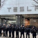 A Doença da Esquerda: Ataques às Lojas da Tesla Exibem a Face Violenta do Progressismo