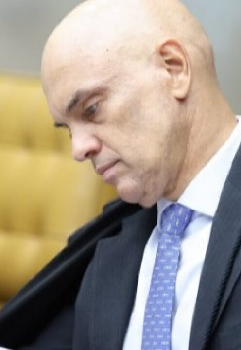 BOMBA: projeto de lei para barrar estrangeiros teve a opinião de Moraes
