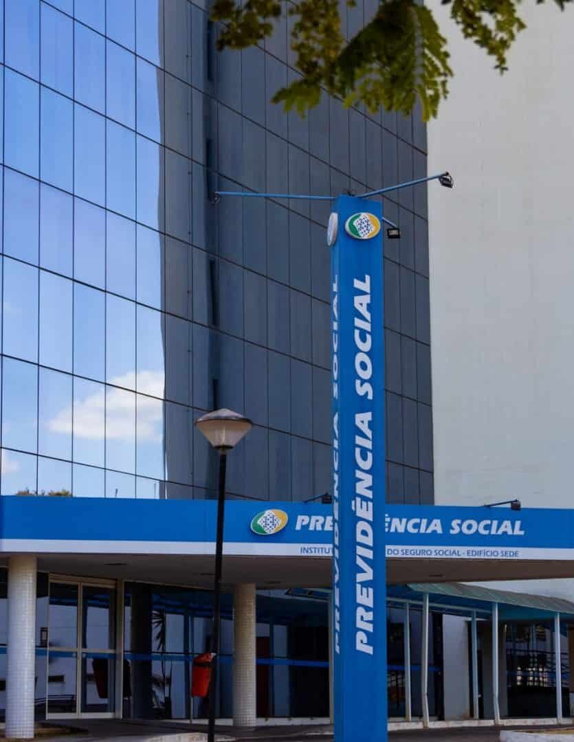 Fraude bilionária no INSS: o que você deve fazer no app se tiver desconto indevido