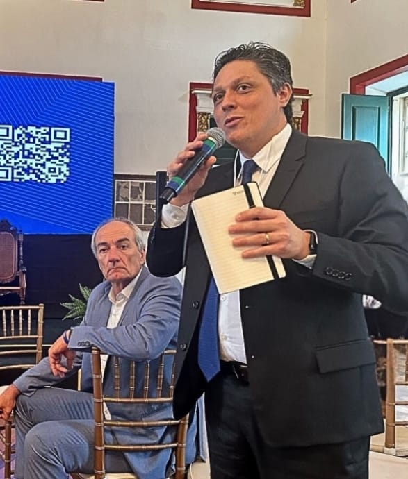 Carlos Bitencourt assume como conselheiro da Confederação das Associações Comerciais e Empresariais do Brasil e destaca Marília no cenário nacional do varejo