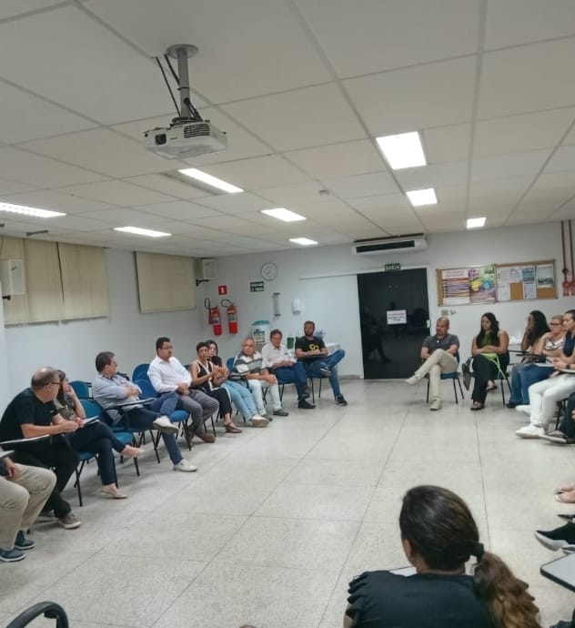 Encontros de pacientes na Ala SUS, Oncologia e Hemodiálise é realizado pela Santa Casa de Marília. Ação visa permitir que pacientes e acompanhantes esponham suas experiências durante a internação