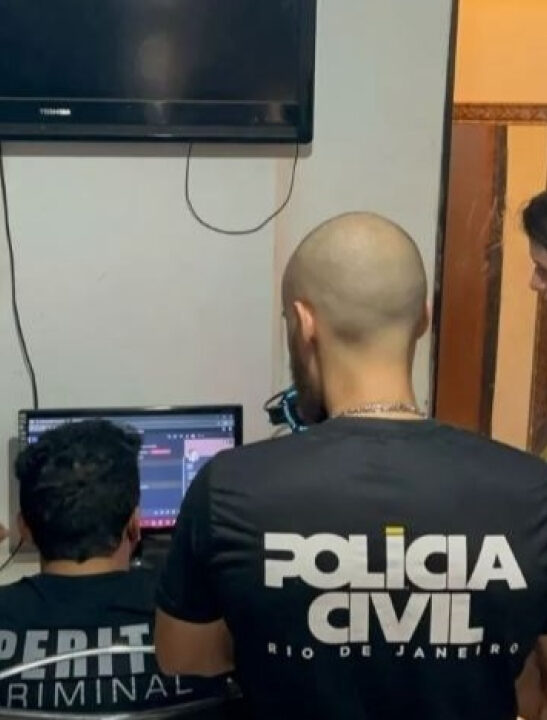 Adolescente de 14 anos era chefe de rede criminosa virtual contra menores