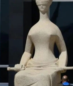 STF proíbe revista íntima vexatória em presídios