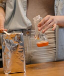 Análise identifica traços de agrotóxicos em fórmulas destinadas a crianças no Brasil