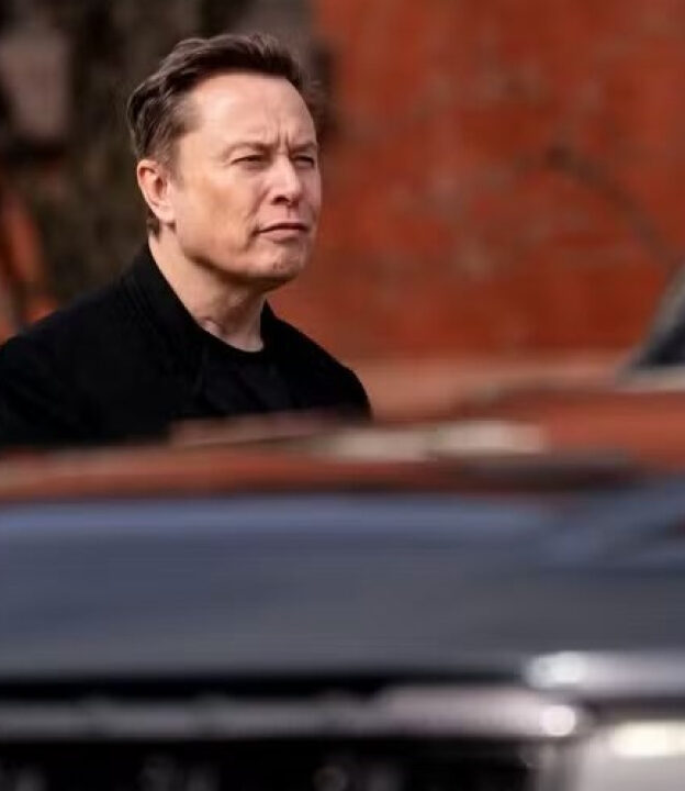 Com queda no lucro da Tesla, Musk afirma que reduzirá envolvimento com governo Trump