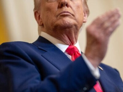 Adolescente que planejava matar Trump é preso por assassinar a mãe e o padrasto