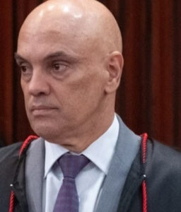 Parlamento Europeu: deputado quer sanção a Moraes e diz que ‘é hora de agir’