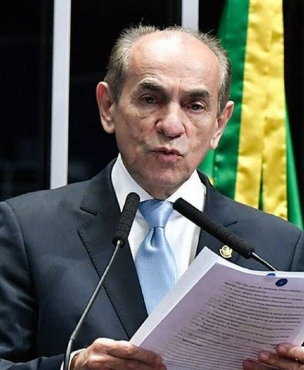 CCJ do Senado pode analisar PEC que extingue a reeleição e amplia mandatos de deputados e senadores