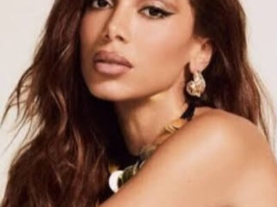 Anitta tenta barrar farmacêutica de usar nome dela em novos remédios