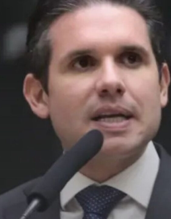 Motta defende pena menor para acusados do 8/1, mas é contra anistia